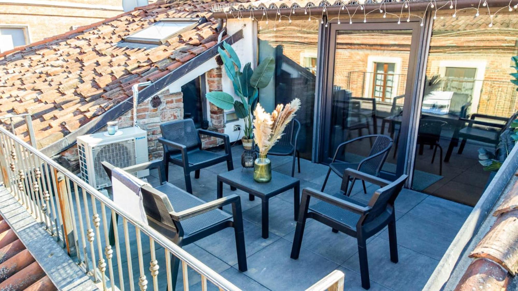 Апартаменты Centro Storico-Dimora Con Terrazza- Wi-Fi E Ac Асти Экстерьер фото